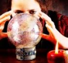 Почему россияне предпочитают психологу советы гадалки?